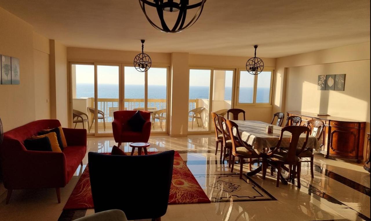 Midpoint Sea View - Families Only Appartement Alexandrië Kamer foto