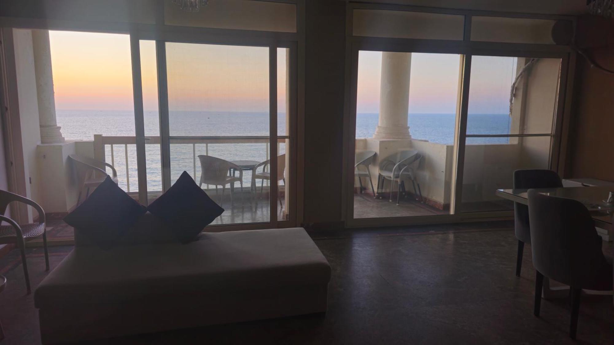 Midpoint Sea View - Families Only Appartement Alexandrië Buitenkant foto