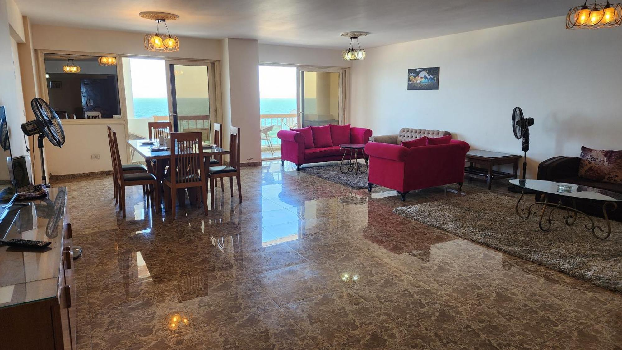 Midpoint Sea View - Families Only Appartement Alexandrië Kamer foto